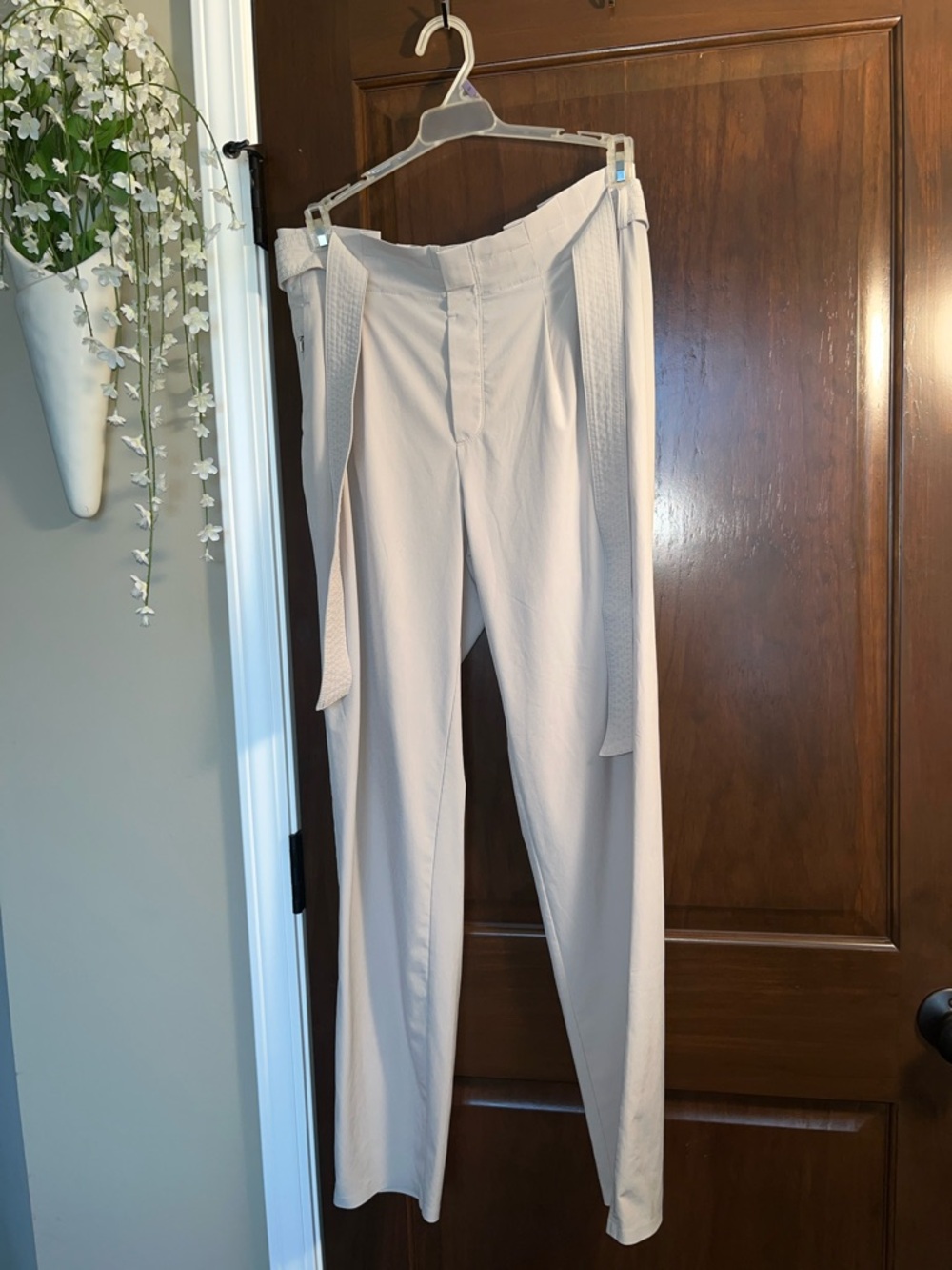 Athleta Women's High-Waist Belted Trousers in Light Beige
